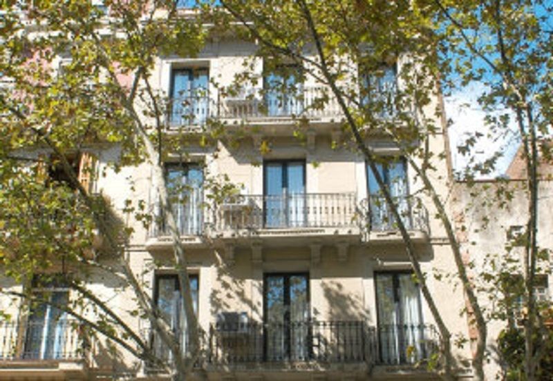 Mh Apartments S. Familia Barcelona Exterior photo